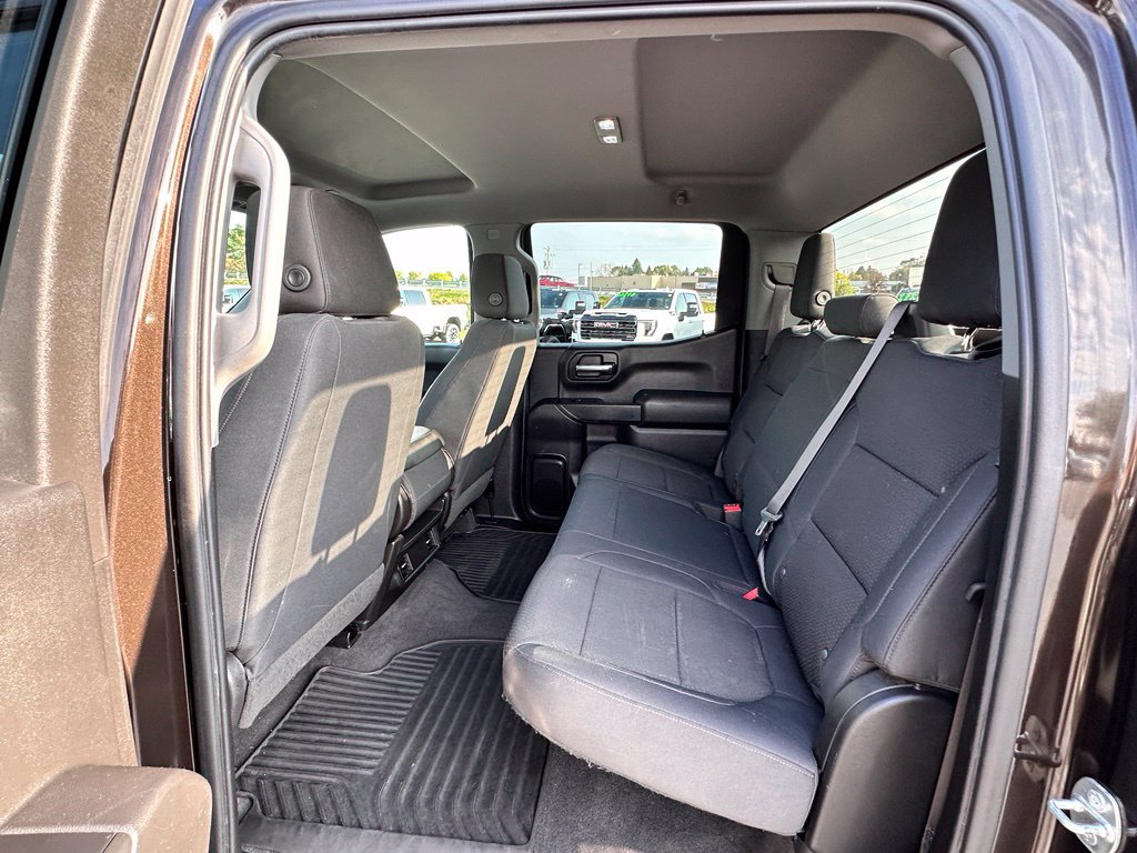 Certified 2019 Chevrolet Silverado 1500 Custom w/ Custom Convenience Package AWD/4WD image 24