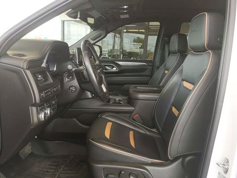 Used 2022 GMC Yukon AT4 AWD/4WD image 15