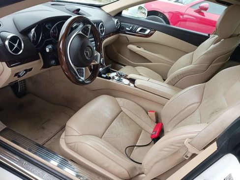 Used 2017 Mercedes-Benz SL 450 w/ Premium I Package image 2