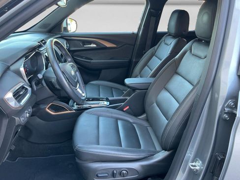Used 2023 Chevrolet TrailBlazer ACTIV w/ Convenience Package FWD image 10