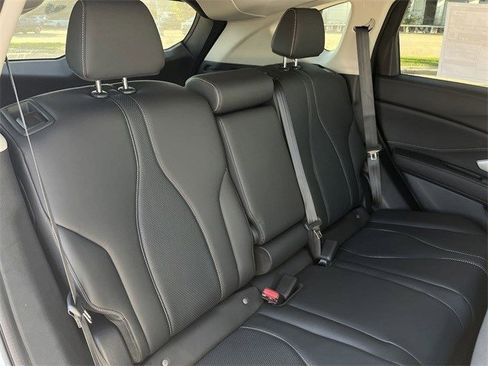 Used 2025 Acura RDX w/ Technology Package image 32