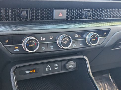 Used 2023 Honda CR-V EX image 26