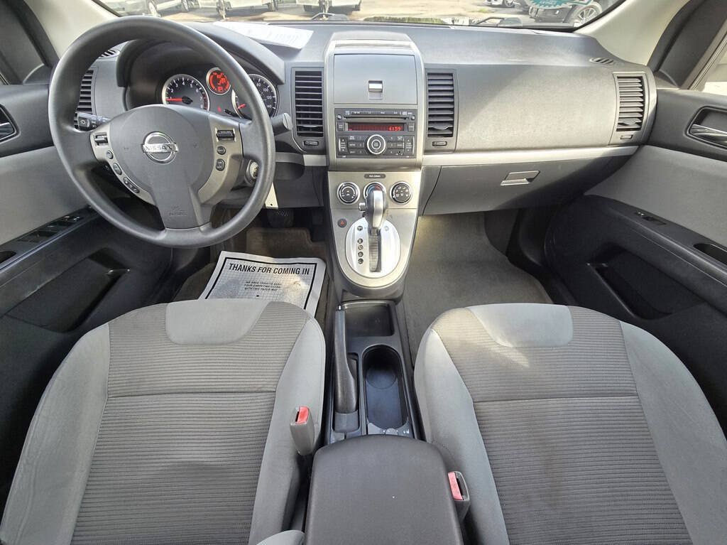 Used 2012 Nissan Sentra 2.0 SR FWD image 12