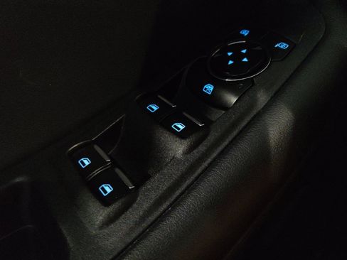 Used 2024 Ford Edge SEL image 27