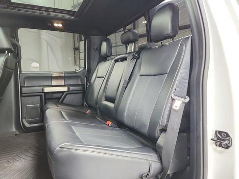 Used 2022 Ford F250 Lariat w/ Lariat Ultimate Package AWD/4WD image 12