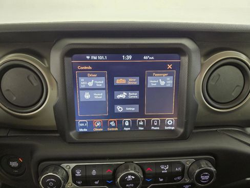 Used 2021 Jeep Wrangler Unlimited Sport image 38