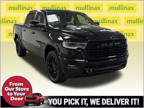 Used 2025 RAM 1500 Limited AWD/4WD image 2