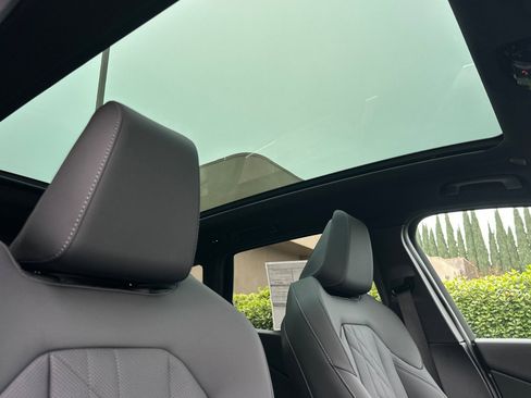 New 2026 BMW X3 xDrive30 w/ Convenience Package image 14