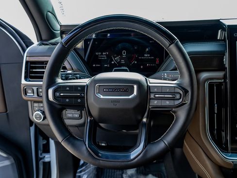 Used 2026 GMC Yukon XL Denali Ultimate image 19