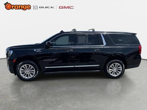 Used 2023 GMC Yukon XL SLT RWD image 6