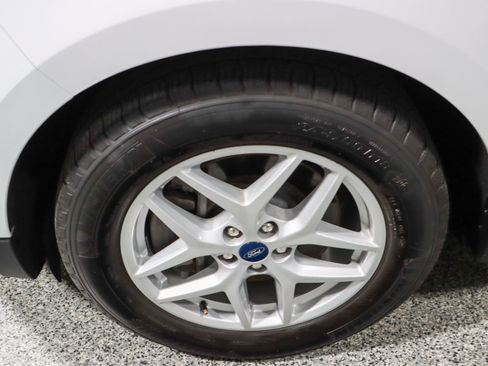 Used 2021 Ford Edge SEL FWD image 11