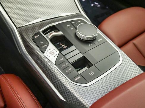 Used 2023 BMW 330i Sedan w/ M Sport Package RWD image 20
