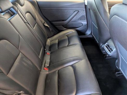 Used 2020 Tesla Model 3 Standard Range Plus RWD image 20