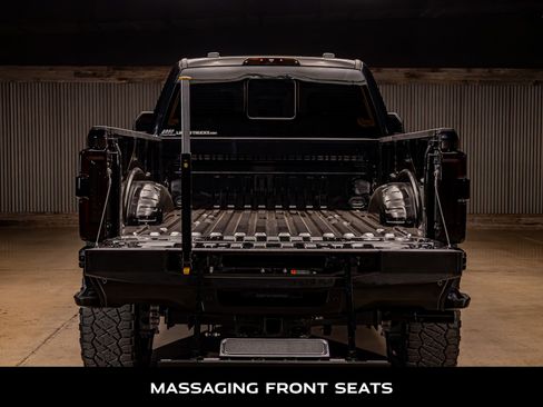 Used 2026 Ford F250 Platinum w/ Platinum Plus Package image 9