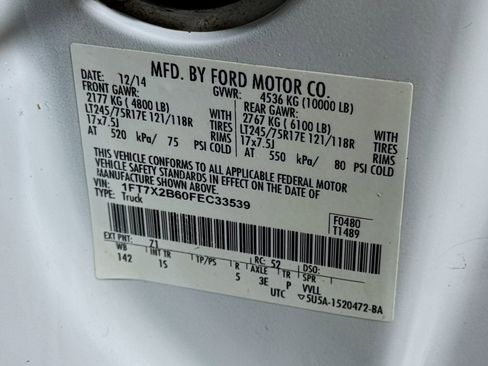 Used 2015 Ford F250 XL w/ XL Appearance Package AWD/4WD image 25