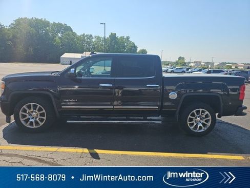 Used 2015 GMC Sierra 1500 Denali w/ Driver Alert Package AWD/4WD image 4