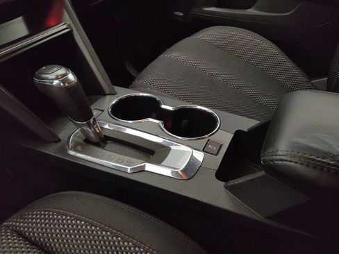 Used 2016 GMC Terrain SLE w/ Technology Package image 26