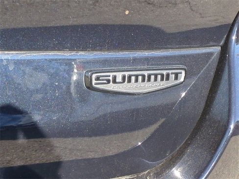 Used 2024 Jeep Grand Cherokee L Summit image 13