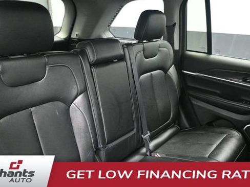 Used 2023 Jeep Grand Cherokee 4WD 4xe image 12