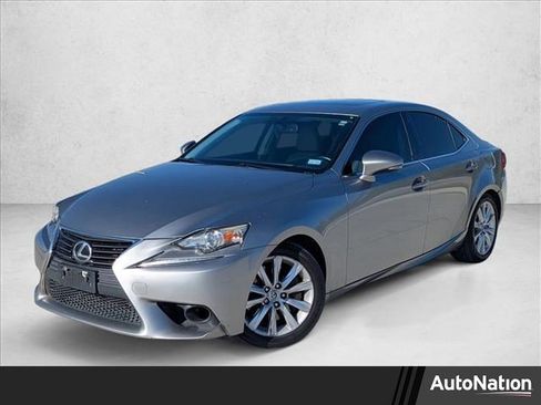 Used 2016 Lexus IS 200t image 1