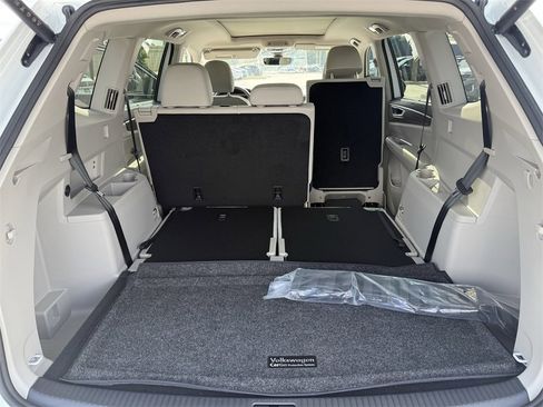 New 2026 Volkswagen Atlas SEL Premium R-Line image 25