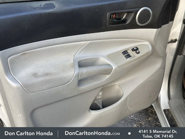 Used 2010 Toyota Tacoma 2WD Access Cab image 8