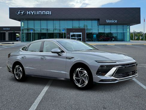 New 2026 Hyundai Sonata SEL FWD image 10