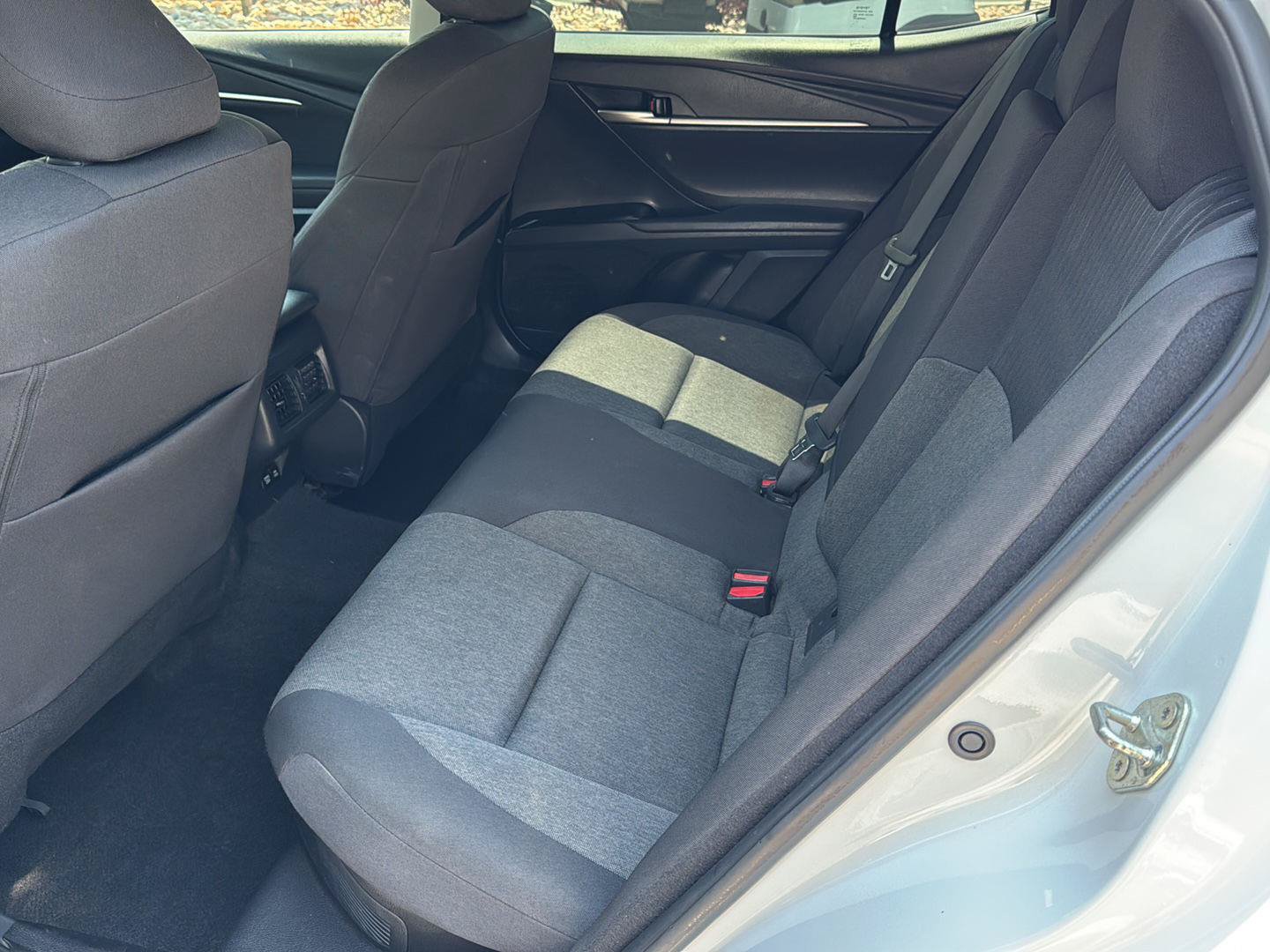 Used 2025 Toyota Camry LE w/ Convenience Package AWD/4WD image 27