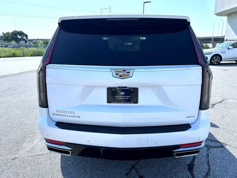 Certified 2024 Cadillac Escalade Premium Luxury w/ Performance Package AWD/4WD image 13