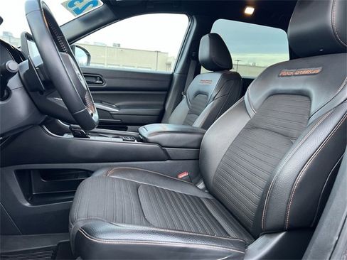 Used 2023 Nissan Pathfinder Rock Creek image 13