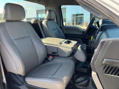 Used 2019 Ford F150 XL w/ Equipment Group 101A Mid RWD image 30