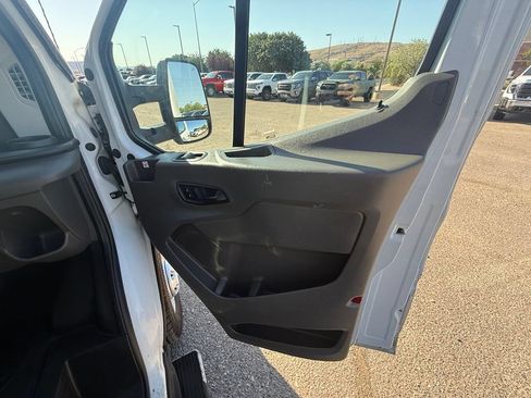 Used 2020 Ford Transit 250 Medium Roof AWD image 13