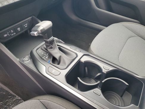 New 2026 Kia K4 LXS image 18