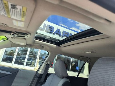 Used 2025 Subaru Outback Premium AWD/4WD image 30