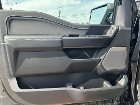 Used 2025 Ford F150 Lariat w/ Bed Utility Package AWD/4WD image 20