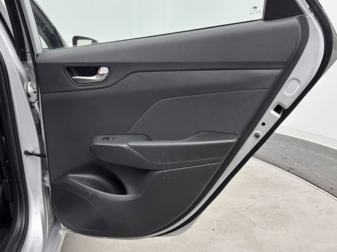 Used 2022 Hyundai Accent SE image 28