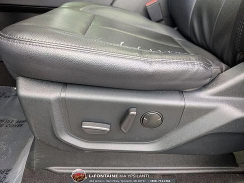 Used 2021 Ford Expedition XLT AWD/4WD image 14