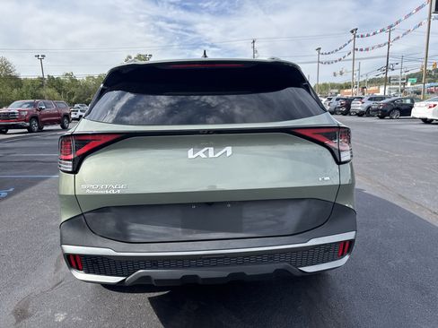 Used 2024 Kia Sportage X-Line w/ X-Line Premium Package image 4