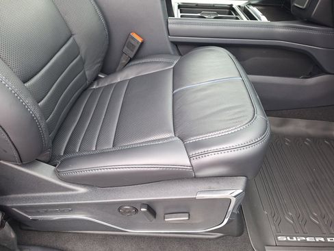 New 2026 Ford F250 Platinum image 20