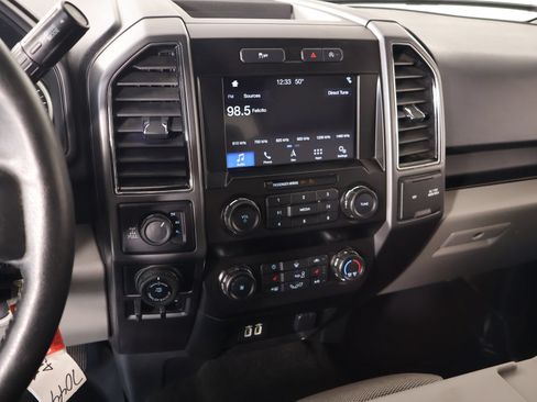 Used 2019 Ford F150 XLT w/ Equipment Group 302A Luxury AWD/4WD image 5