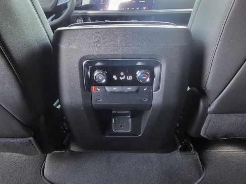 New 2026 Chevrolet Tahoe LT w/ Comfort Package AWD/4WD image 32