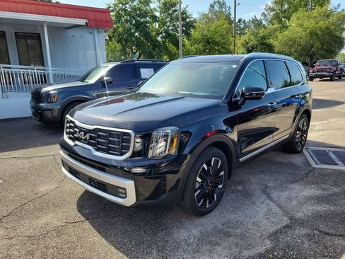 Used 2025 Kia Telluride SX Prestige AWD/4WD image 4