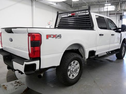 Used 2024 Ford F250 XL w/ STX Appearance Package AWD/4WD image 7