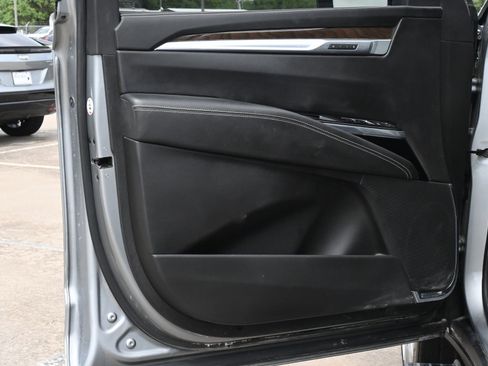 Certified 2025 Cadillac Escalade Sport Platinum w/ LPO, Floor Liner Package AWD/4WD image 20