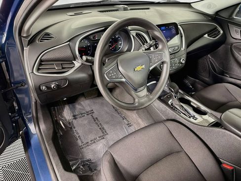 Used 2024 Chevrolet Malibu LT FWD image 9