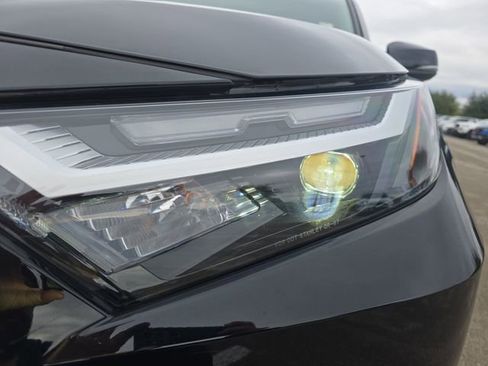 Certified 2024 Toyota RAV4 XLE Premium image 32