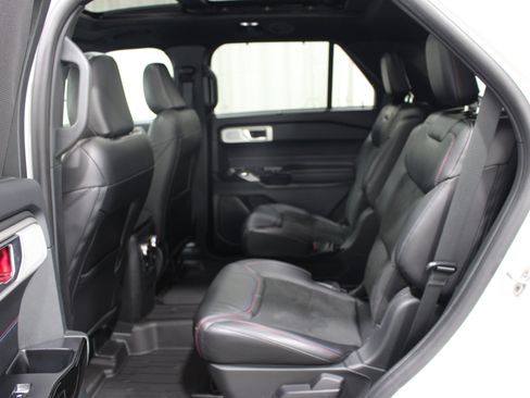 Used 2024 Ford Explorer ST w/ Equipment Group 401A AWD/4WD image 21