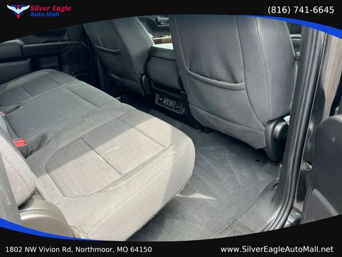 Used 2021 Chevrolet Silverado 1500 LT w/ Safety Package II AWD/4WD image 9
