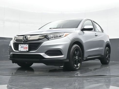 Used 2019 Honda HR-V LX image 16