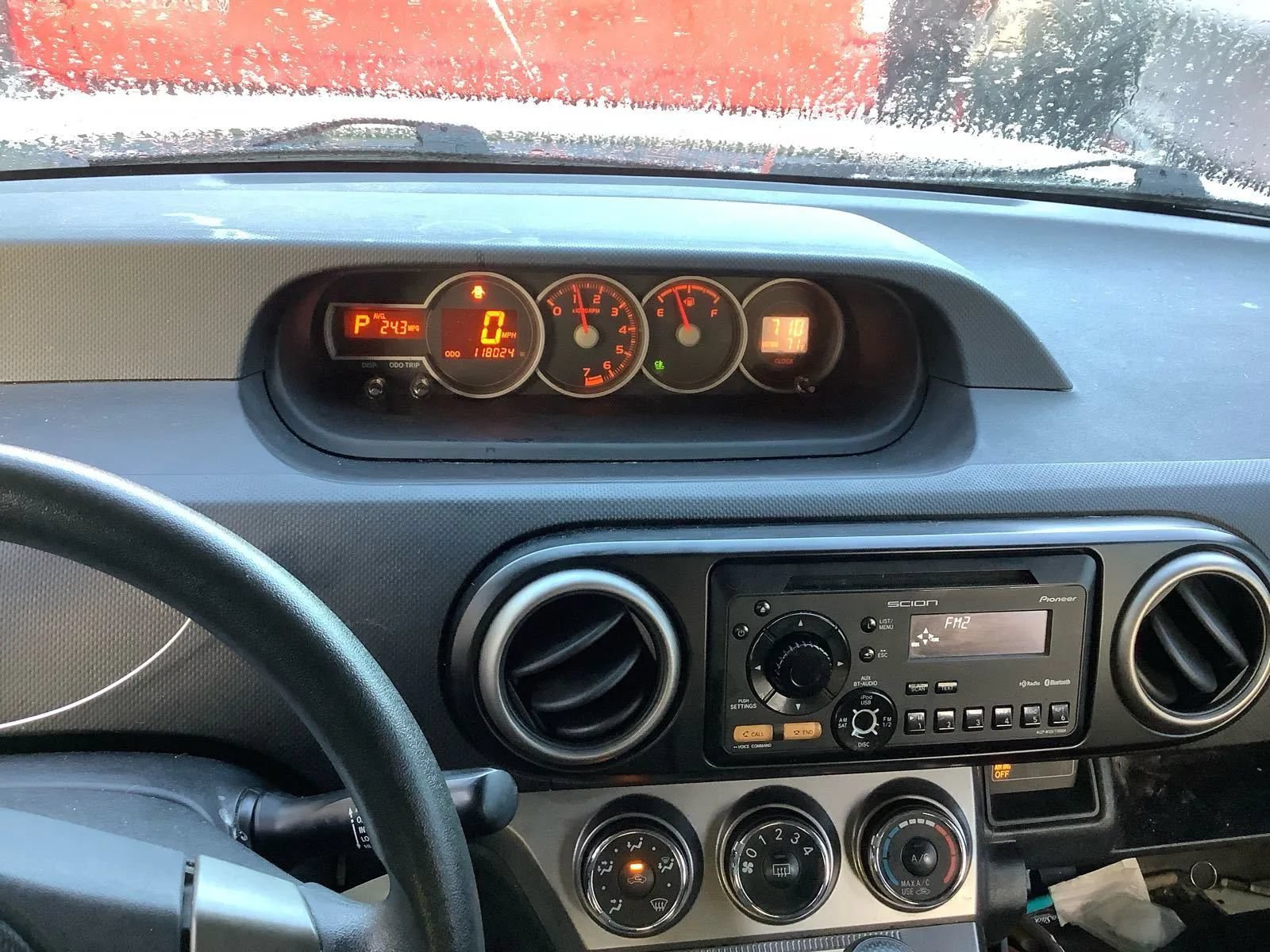 Used 2013 Scion xB FWD image 5